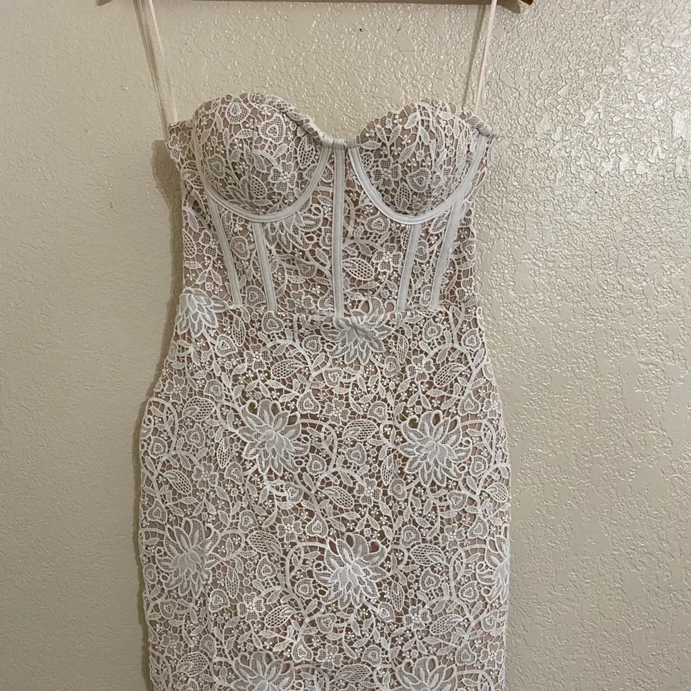 Fashion Nova Strapless White Lace Dress - Picture 4 of 5